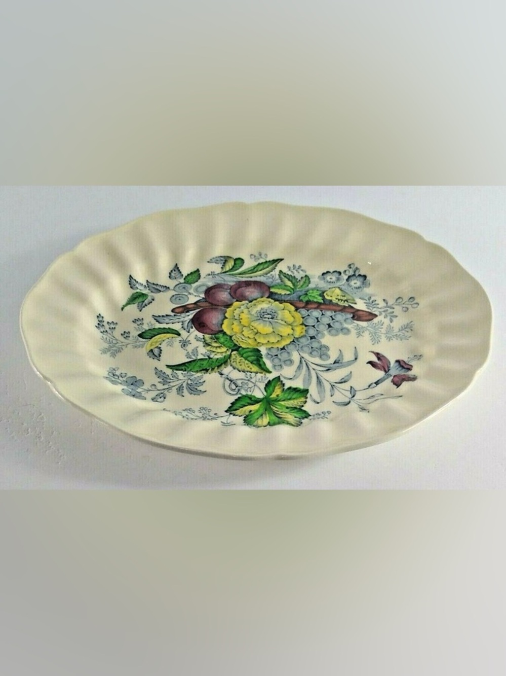 Royal Doulton The Kirkwood Scalloped Serving Tray Platter Multicolor MCM